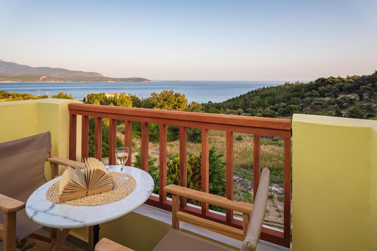 Naftilos Pythagoreio  Bagian luar foto